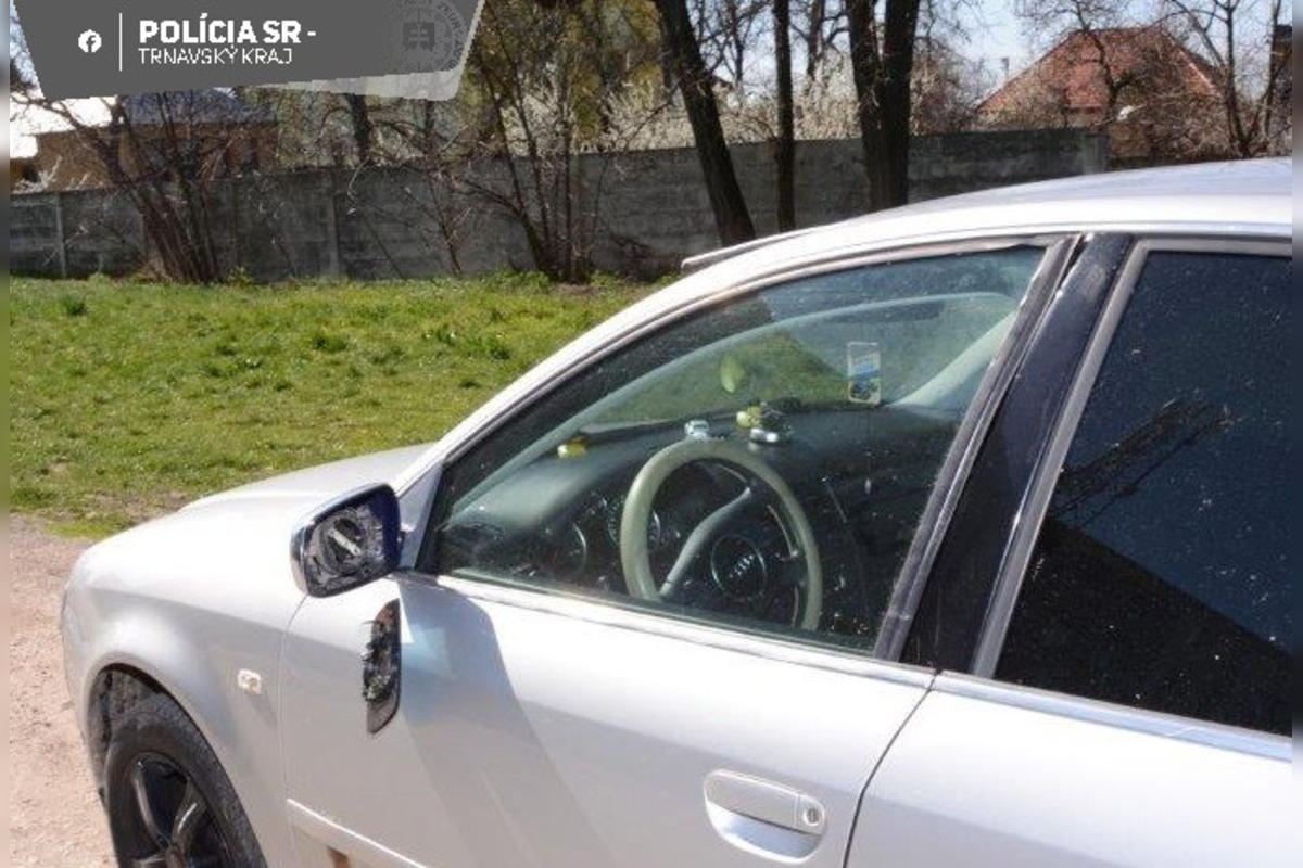 FOTO: Poškodzovanie majetku v Šoporni, foto 3