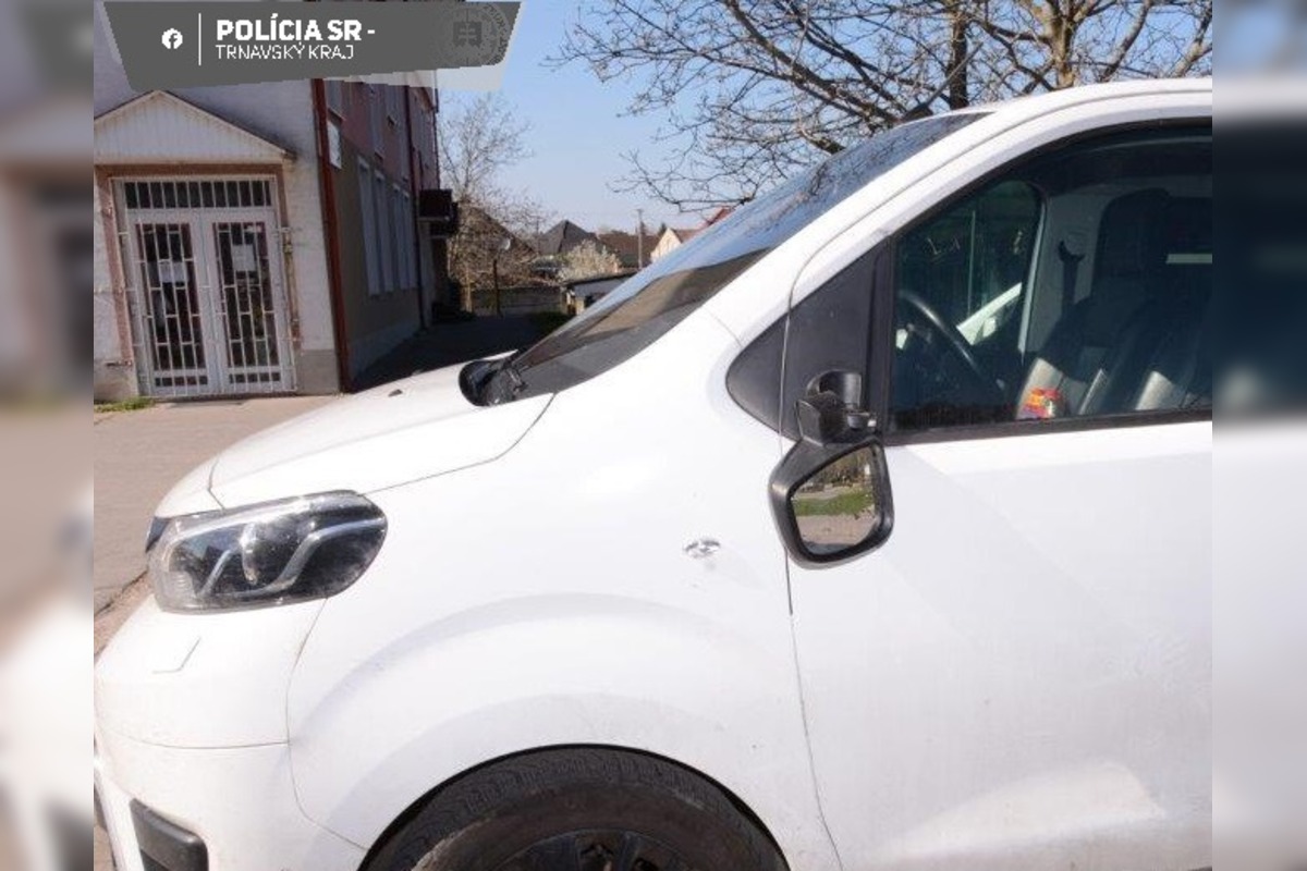 FOTO: Poškodzovanie majetku v Šoporni, foto 4