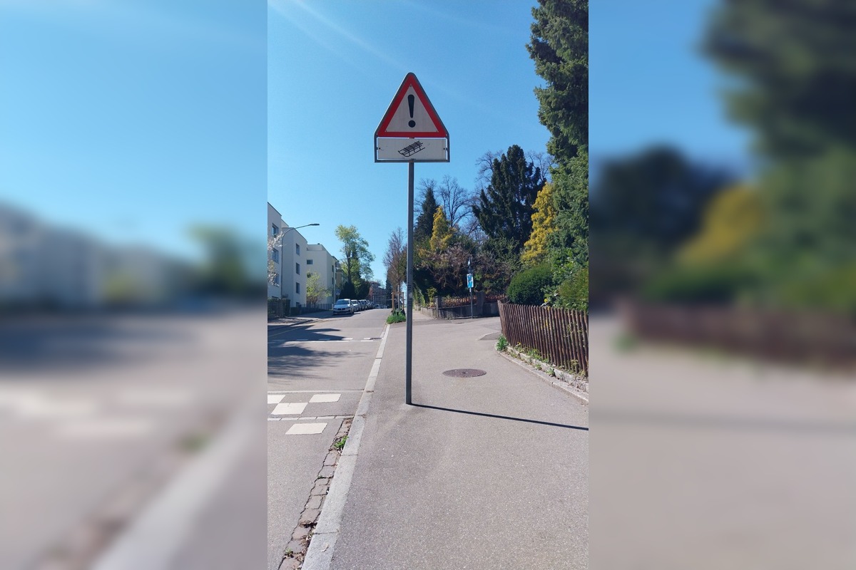 FOTO: Nezvyčajná značka mätie vodičov, odpoveď je pritom úplne jednoduchá, foto 1