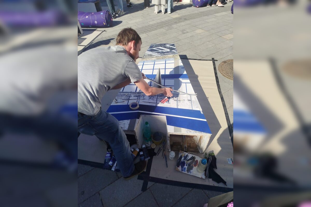 FOTO: Hlavná ulica v Trnave sa opäť zmenila na ateliér. Vznikol nový hastag #TRNAVA, foto 4