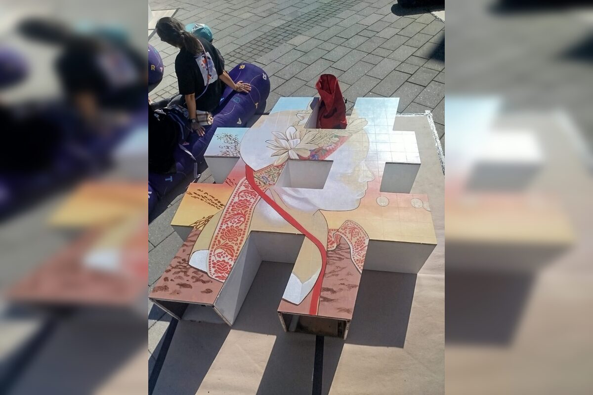 FOTO: Hlavná ulica v Trnave sa opäť zmenila na ateliér. Vznikol nový hastag #TRNAVA, foto 7