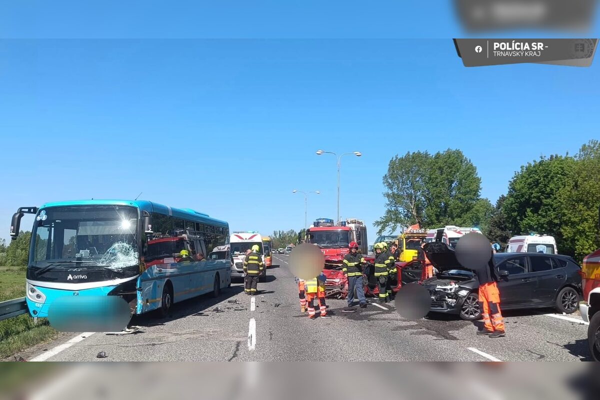 FOTO: Vážna nehoda pri Piešťanoch, foto 6