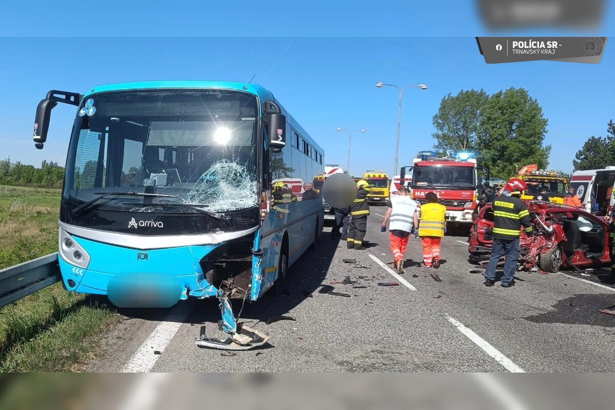 FOTO: Vážna nehoda pri Piešťanoch, foto 7