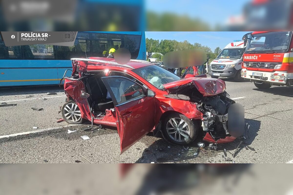 FOTO: Vážna nehoda pri Piešťanoch, foto 8