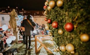 Mikuláš a deti rozžiarili Trnavu, pozrite sa aká krásna atmosféra zavládla v meste 5. decembra