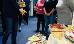 Veľkonočné trhy klientov sociálnych zariadení opäť spríjemnili atmosféru na Úrade TTSK