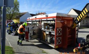 Hasiči z Trnavy a Kútov boli na medzinárodnom cvičení zásahov pri škodlivých látkach v Rakúsku