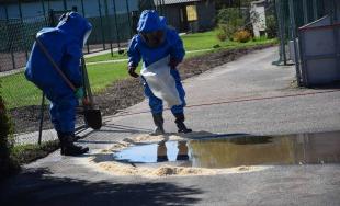 Hasiči z Trnavy a Kútov boli na medzinárodnom cvičení zásahov pri škodlivých látkach v Rakúsku