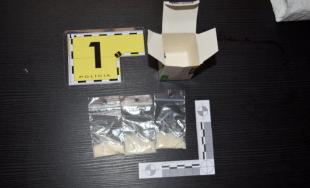 Po Trnave predával drogy - polícia počas akcie v byte na Prednádraží zadržala 36-ročného muža