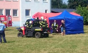 Na letisku v obci Boleráz sa konalo cvičenie hasičov, ktorí trénovali zásah pri páde lietadla