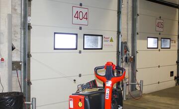 FOTO: Odkiaľ prichádzajú vaše potraviny? Navštívili sme centrálny sklad Kauflandu