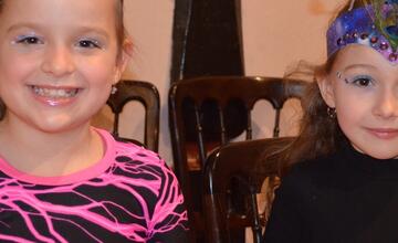 FOTO: V Skalici sa konal karneval. Prišiel rytier aj Snehulienka