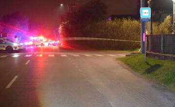 FOTO: V obci Zvončín auto zrazilo len 18-ročné dievča