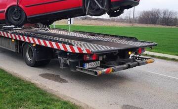 FOTO: Muž si chcel zo staveniska v Seredi okradnúť farby. Plánoval ich odviesť na Ukrajinu