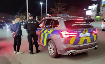 FOTO: Tuning zraz v Trnave pred OC Galéria