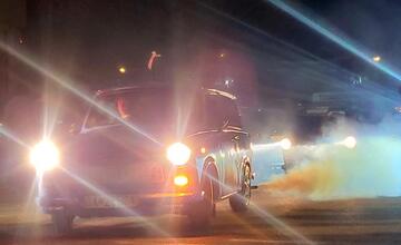 FOTO: Tuning zraz v Trnave pred OC Galéria