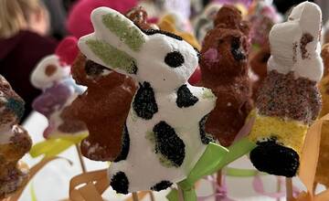 FOTO: Deti v Trnave zdobili veľkonočné vajíčka a zajačikov