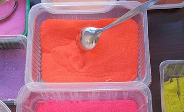 FOTO: Deti v Trnave zdobili veľkonočné vajíčka a zajačikov