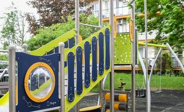 FOTO: Pozrite si, akou zmenou prešlo ihrisko na Vrbovskej ceste v Piešťanoch