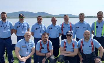 FOTO: Hasiči zo Senice, Trnavy a Galanty sa zúčastnili nácviku zásahu pri povodni