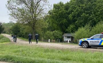 FOTO: Po nezvestnom Milanovi pátrali v povodí Moravy drony aj termokamera