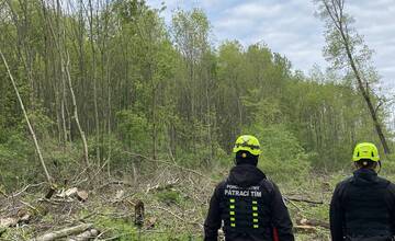 FOTO: Po nezvestnom Milanovi pátrali v povodí Moravy drony aj termokamera