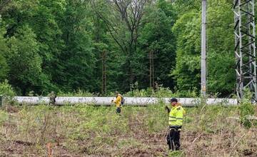 FOTO: Po nezvestnom Milanovi pátrali v povodí Moravy drony aj termokamera