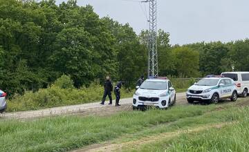 FOTO: Po nezvestnom Milanovi pátrali v povodí Moravy drony aj termokamera