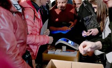 FOTO: V Seredi uviedli pamätnú mincu úteku z Osvienčimu