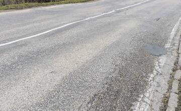 FOTO: Cesta II. triedy v okrese Hlohovec sa začne rekonštruovať