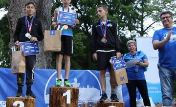 FOTO: Nočný beh Hlohovcom 2024