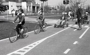 FOTO: Detské dopravné ihrisko v Piešťanoch