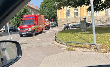 FOTO: Záchranné zložky pred súdom