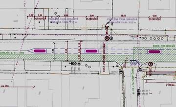 FOTO: Trnava skvalitňuje infraštruktúru: Seredská ulica získa nové prvky pre zvýšenie bezpečnosti