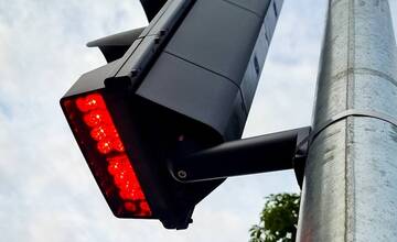 FOTO: Nová svetelná signalizácia pre chodcov