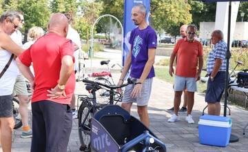 FOTO: Nové nákladné bicykle v Seredi