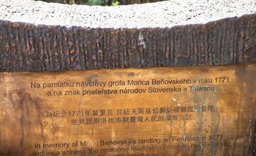 FOTO: Trnavský kraj spolupracuje s taiwanským regiónom. Pošle doň túto sochu