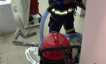 FOTO: Takto zasiahli povodne Senicu 