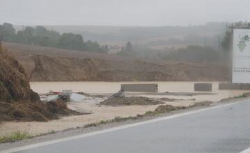 FOTO: Takto zasiahli povodne Senicu 