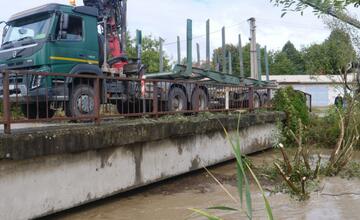 FOTO: Takto zasiahli povodne Senicu 