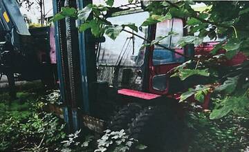 FOTO: Zaistené pracovné stroje