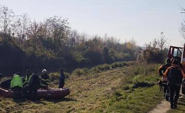 FOTO: Pátracia akcia po nezvestnom mužovi v Sládkovičove