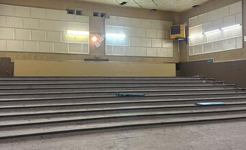 FOTO: V Leopoldove rekonštruujú mestské kino