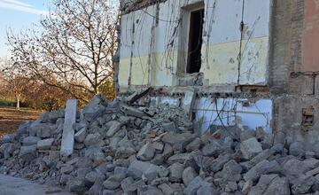 FOTO: V Leopoldove rekonštruujú mestské kino