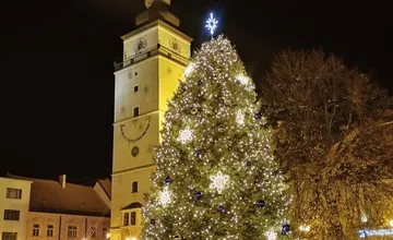FOTO: Nový vianočný stromček v Trnave