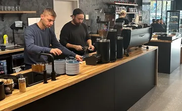 FOTO: V Egypte zomrel majiteľ kaviarne Coffia