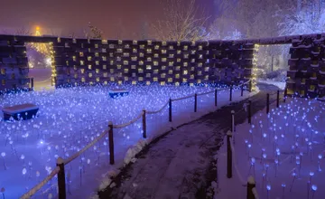 FOTO: Včelárska záhrada pod Smolenickým zámkom