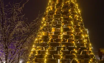 FOTO: Včelárska záhrada pod Smolenickým zámkom