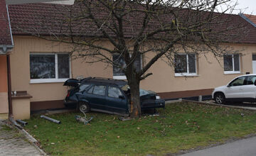 FOTO: V Trnavskom kraji došlo k viacerým vážnym nehodám