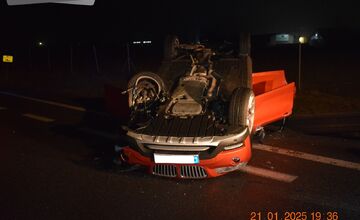 FOTO: Čelná zrážka na diaľnici D1